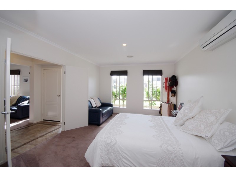 25 Conside Crescent, Torquay VIC 3228