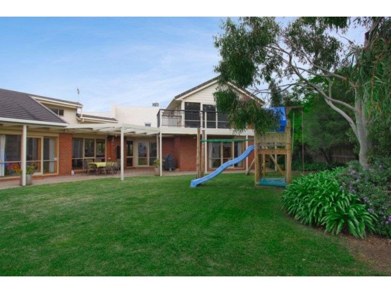 7 Elm Grove Court, Torquay VIC 3228