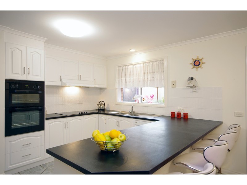 14 Glaneuse Avenue, Torquay VIC 3228