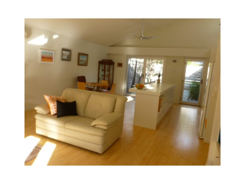 40 Loch Lomond Crescent, Torquay VIC 3228