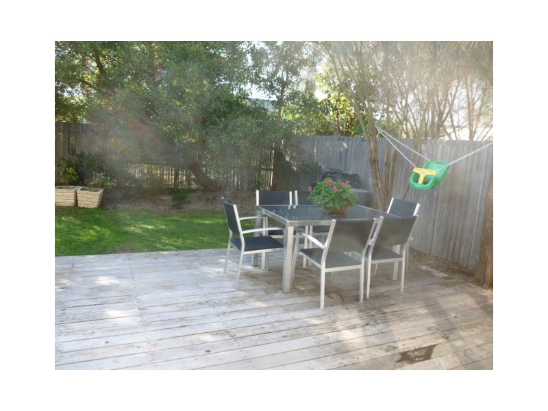 40 Loch Lomond Crescent, Torquay VIC 3228