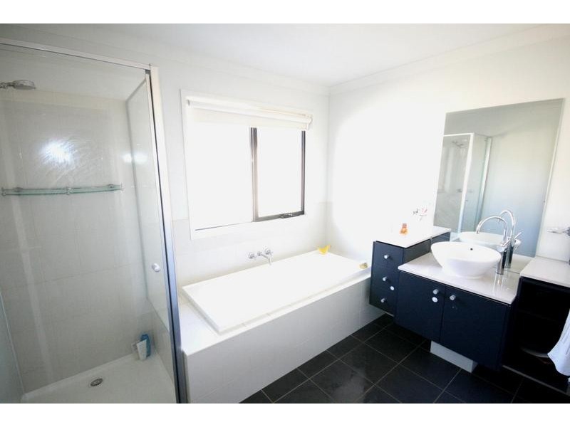 20 Shorebreak Street, Torquay VIC 3228