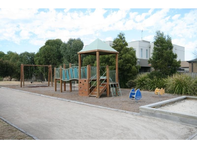 23 Coast Drive, Torquay VIC 3228