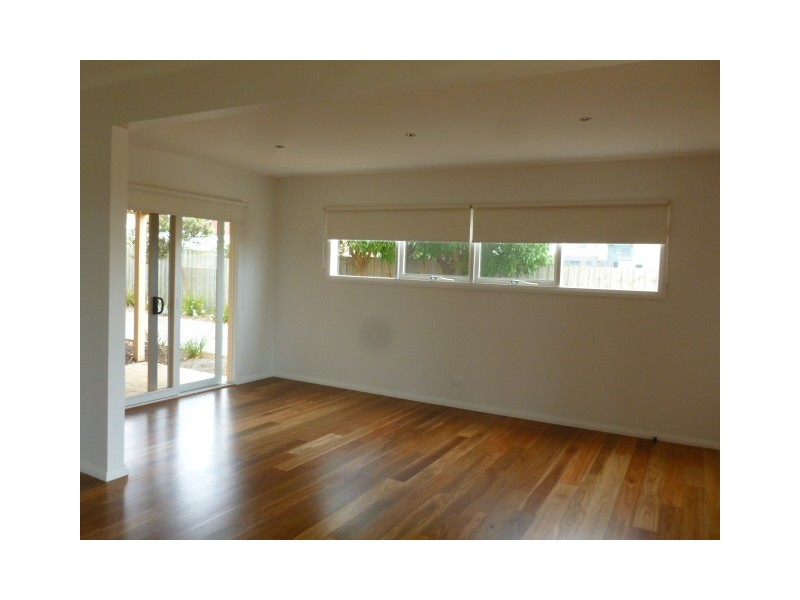 1/223 The Esplanade, Torquay VIC 3228