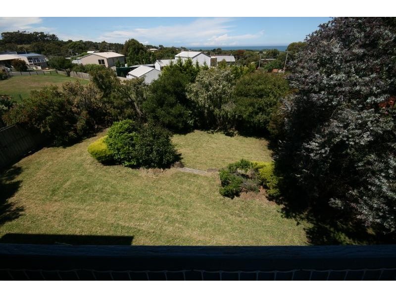 15 Strathmore Drive, Jan Juc VIC 3228