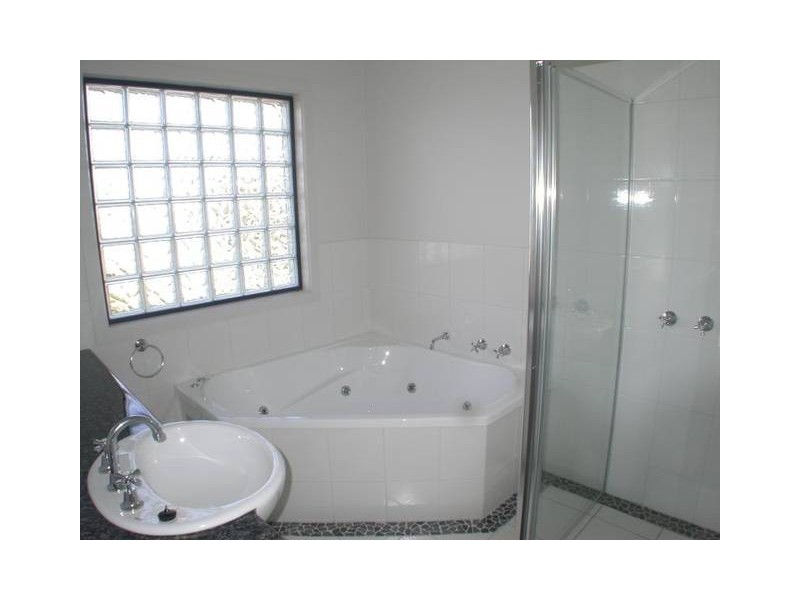 5B Koomeela Drive, Torquay VIC 3228