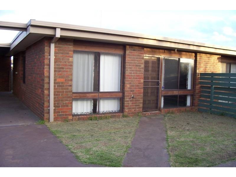 2/7 Rudd Avenue, Torquay VIC 3228