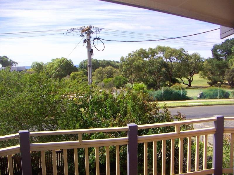 4 Hoylake Avenue, Jan Juc VIC 3228