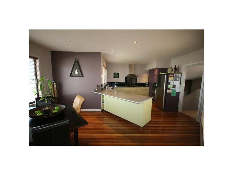 8 Ceduna Close, Torquay VIC 3228