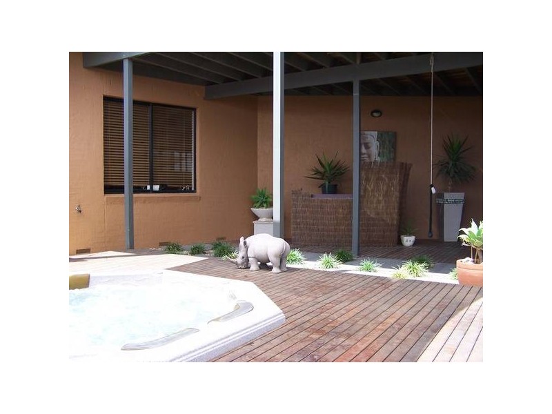 8 Ceduna Close, Torquay VIC 3228