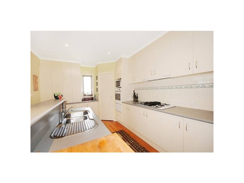 11 Koomeela Drive, Torquay VIC 3228