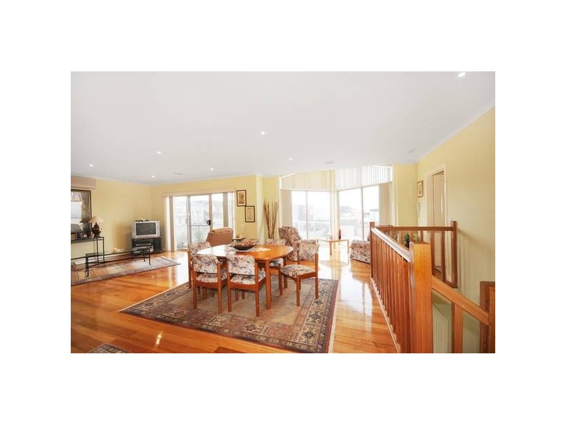 11 Koomeela Drive, Torquay VIC 3228