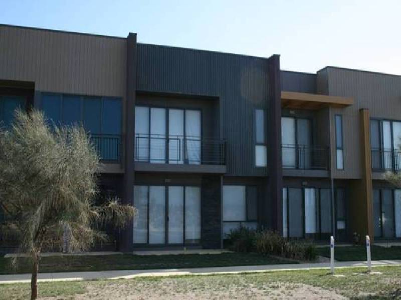 2 Seaspray Place, Torquay VIC 3228