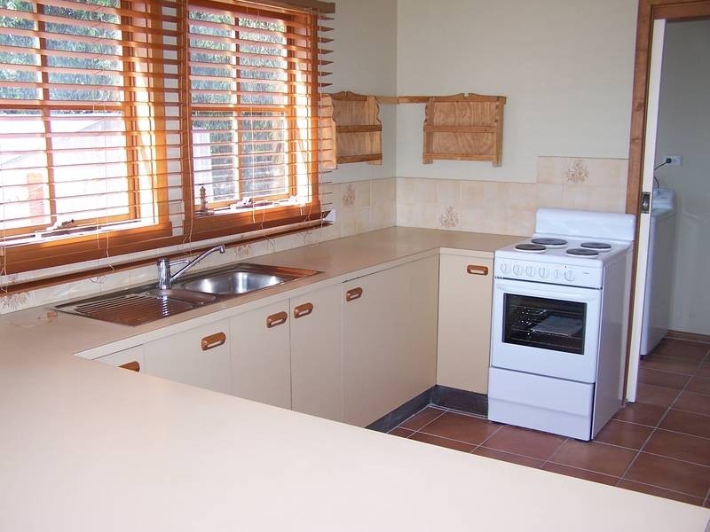 1 Watersun Road, Jan Juc VIC 3228