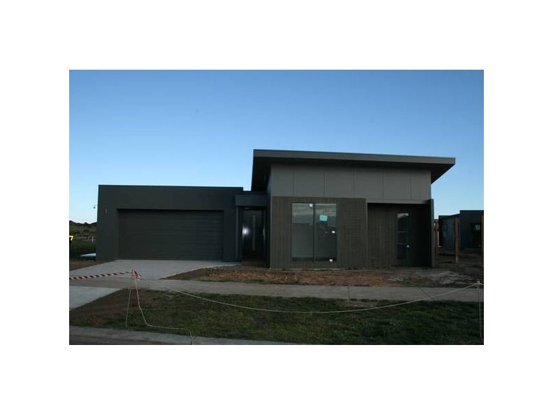 3 St Annes Drive, Torquay VIC 3228