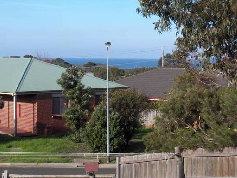 13 Ozan Crescent, Jan Juc VIC 3228