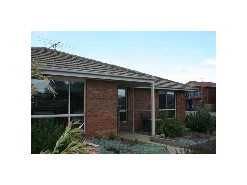 1/7 Golden Beach Way, Torquay VIC 3228