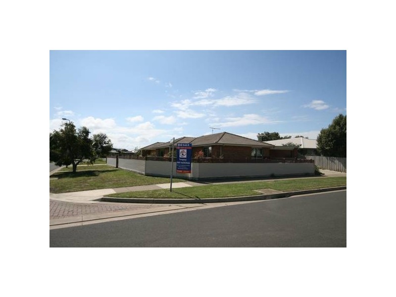 1/7 Golden Beach Way, Torquay VIC 3228