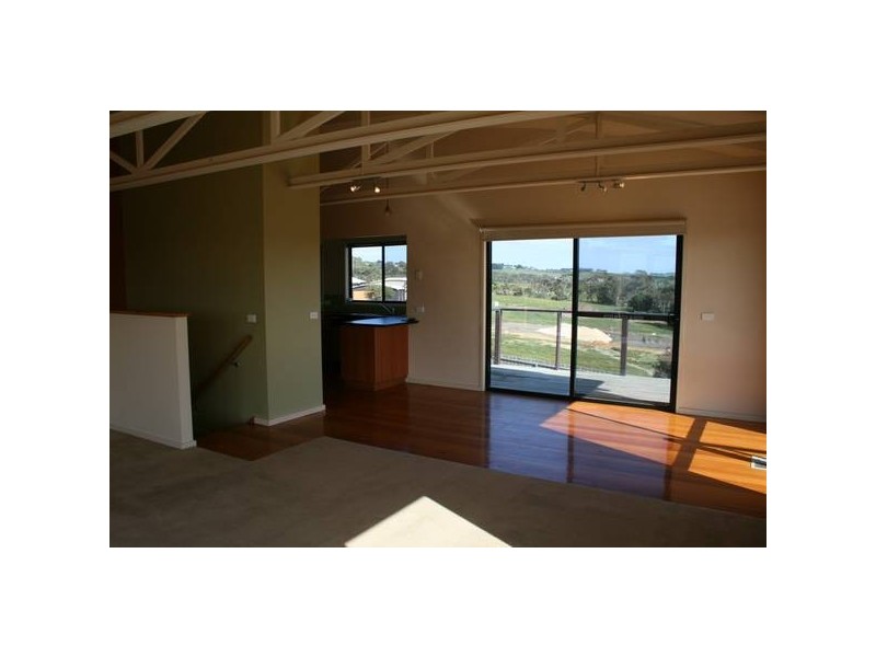 16 Banksia Close, Torquay VIC 3228