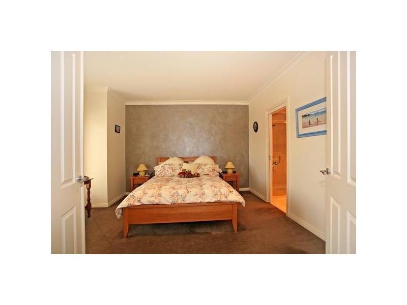 2 Parkview Court, Torquay VIC 3228