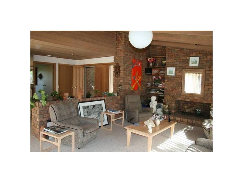 95 Coombes Rd, Torquay VIC 3228