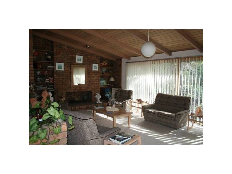 95 Coombes Rd, Torquay VIC 3228