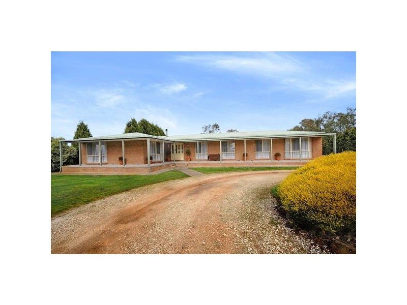 13 Kalkarra Crescent, Mount Duneed VIC 3216