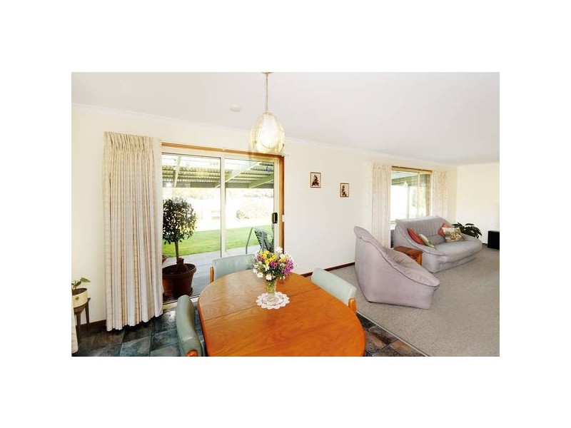 13 Kalkarra Crescent, Mount Duneed VIC 3216