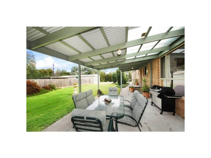 13 Kalkarra Crescent, Mount Duneed VIC 3216