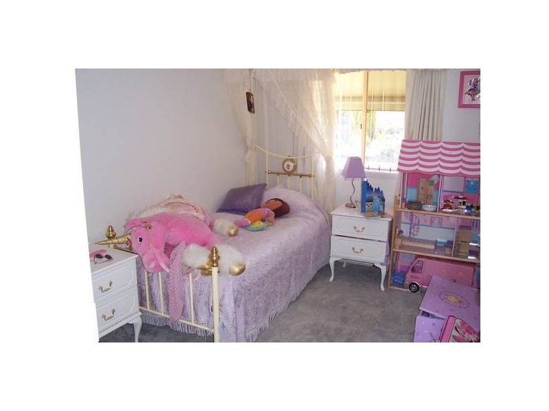 4 Rosney Place, Torquay VIC 3228