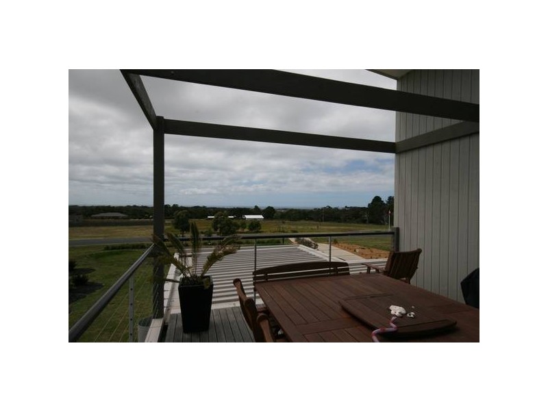 3 Ocean Acres Drive, Torquay VIC 3228