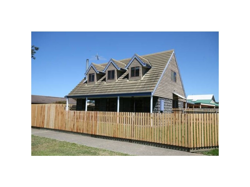 1 Antares Court, Torquay VIC 3228
