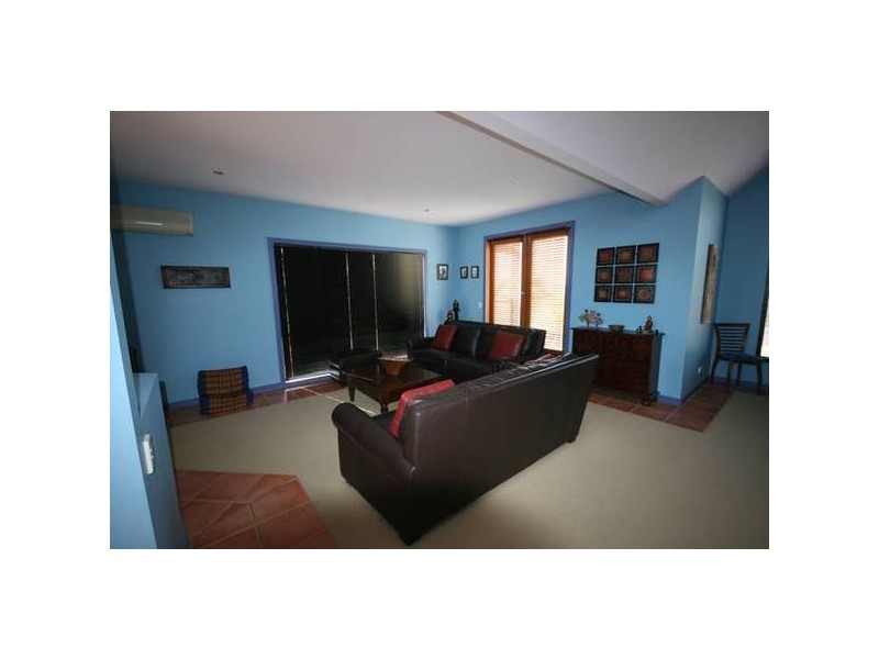 1 Norfolk Boulevard, Torquay VIC 3228