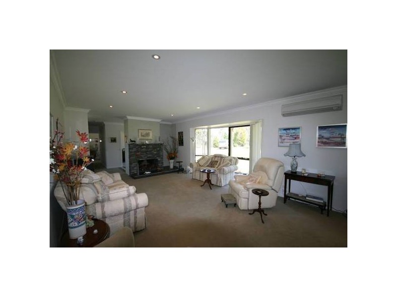 40 Eaglepoint Road, Bellbrae VIC 3228