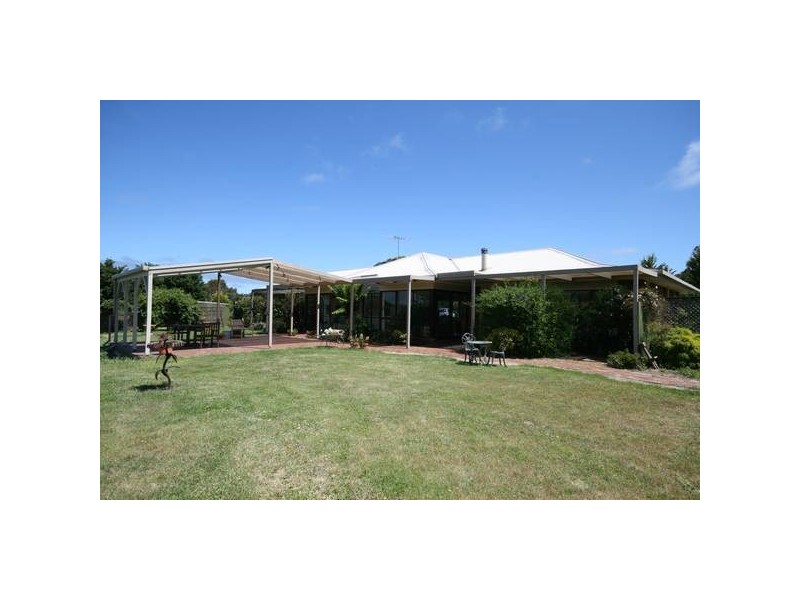 40 Eaglepoint Road, Bellbrae VIC 3228