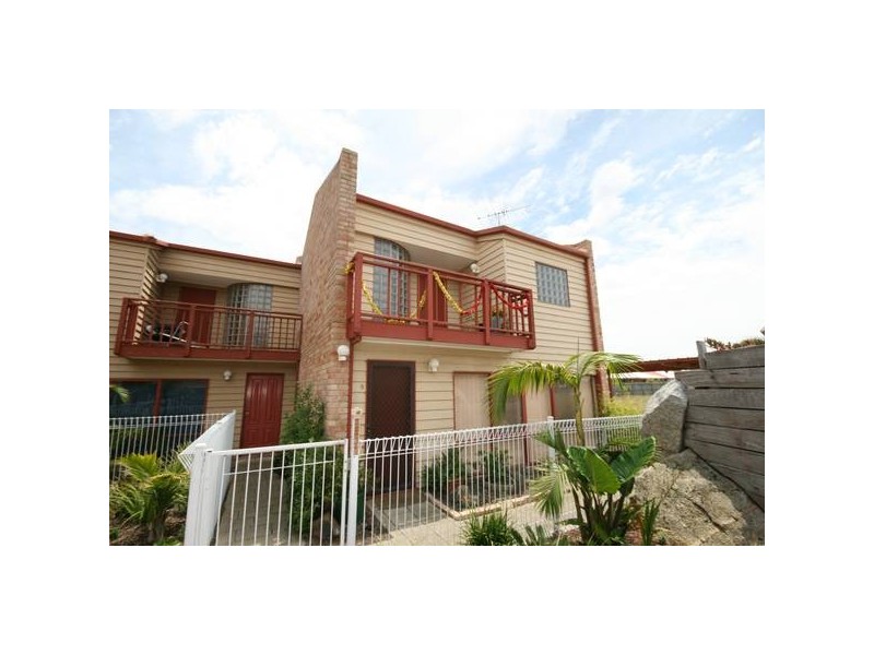 8/71 Geelong Road, Torquay VIC 3228