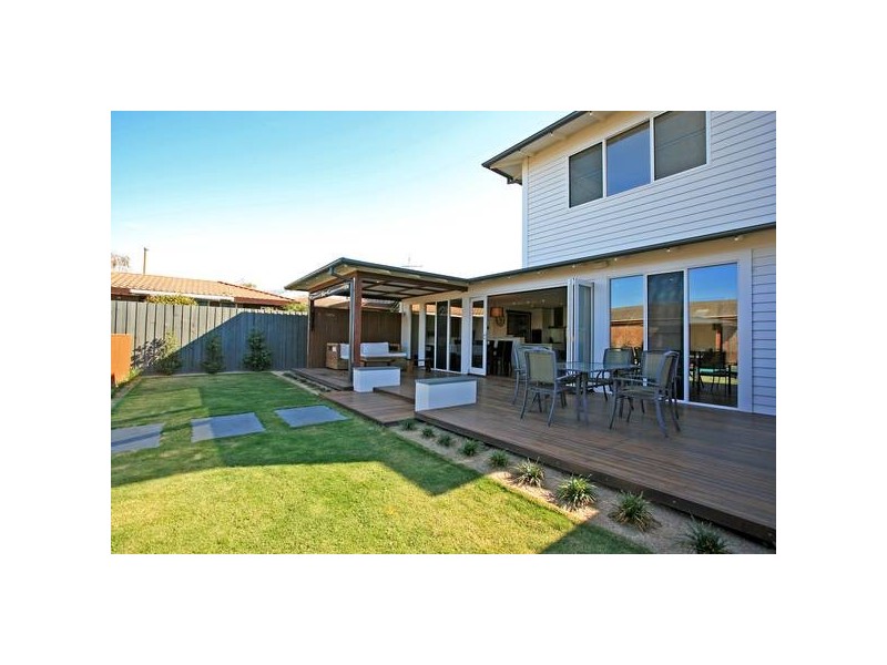 5 Price Street, Torquay VIC 3228