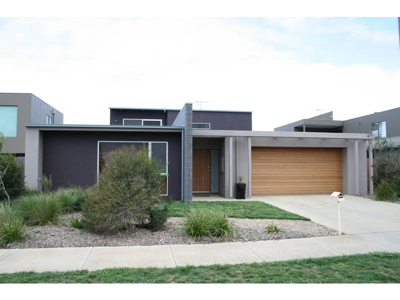 80 Sands Boulevard, Torquay VIC 3228