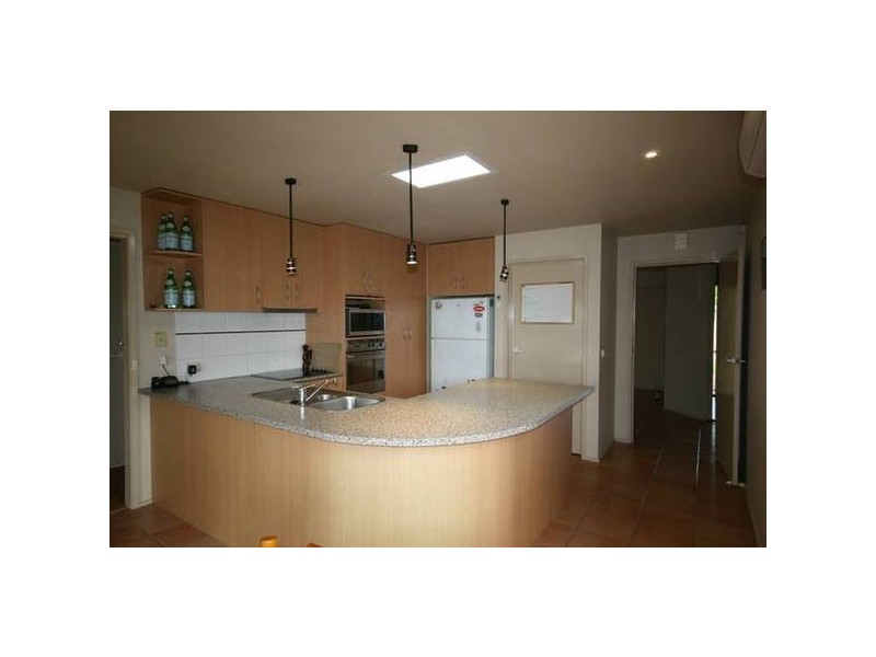 5 Boscarne Avenue, Torquay VIC 3228