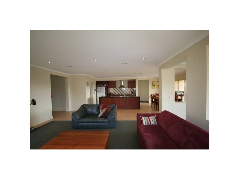 16 Seahaze Drive, Torquay VIC 3228
