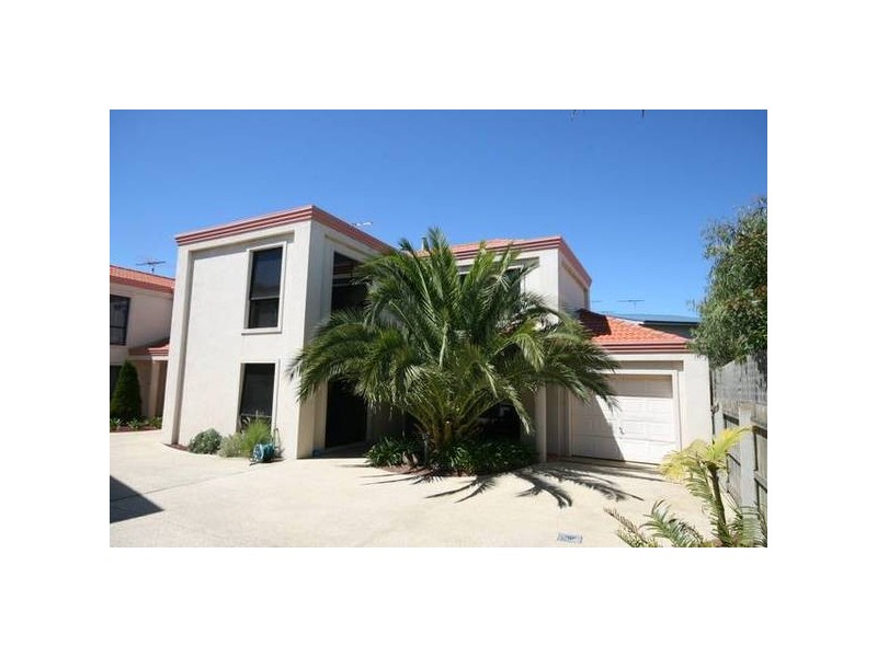 2/7 Fatimah Court, Torquay VIC 3228