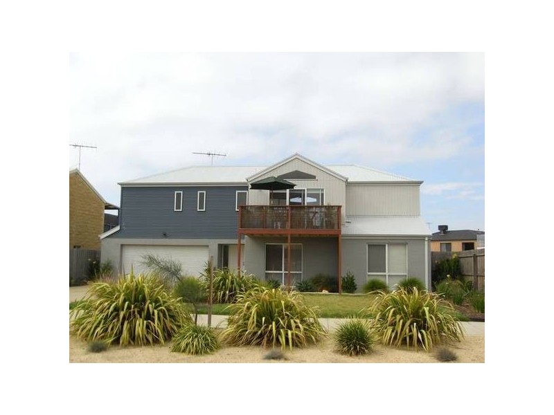 19 Conside Crescent, Torquay VIC 3228