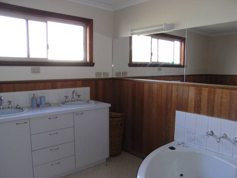19 Dunkeith Avenue, Jan Juc VIC 3228
