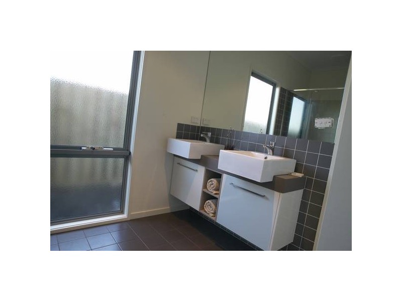 15 Bass Drive, Torquay VIC 3228