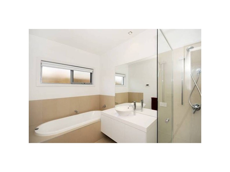 16 Centreside Drive, Torquay VIC 3228