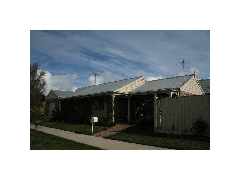 46 Pomora Avenue, Torquay VIC 3228