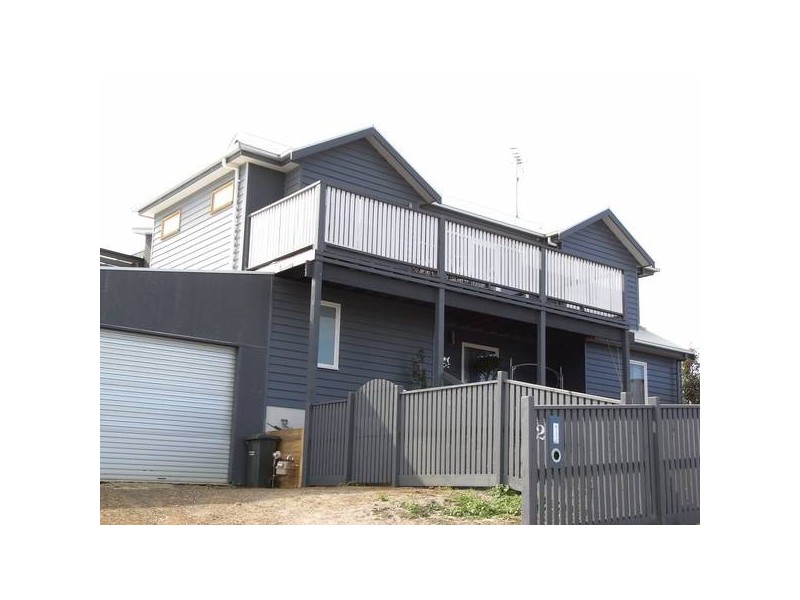 2 Fisho’s Drive, Torquay VIC 3228