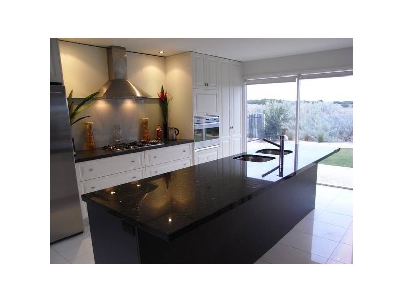 32 Sands Boulevard, Torquay VIC 3228