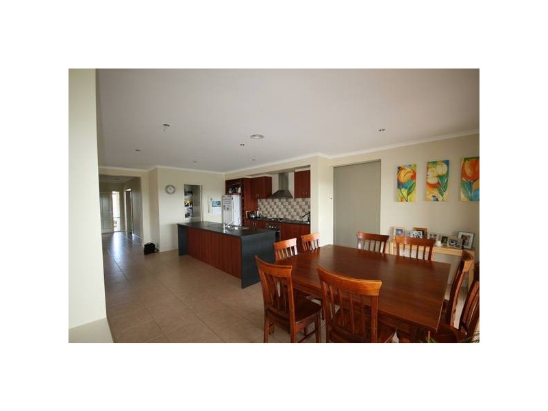 16 Seahaze Drive, Torquay VIC 3228