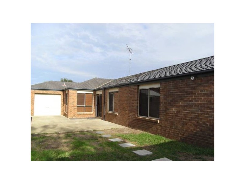 25 Grange Crescent, Torquay VIC 3228